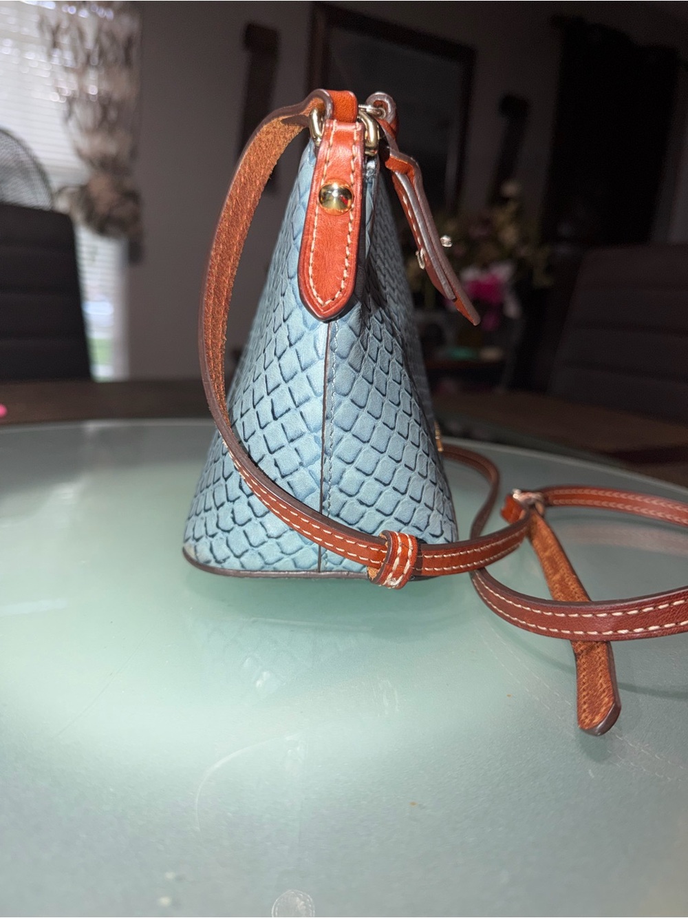 Dooney & Bourke Light Blue Textured Crossbody with Brown Trim - Picture 3 of 9